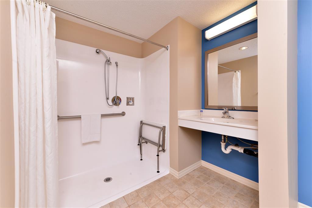 Americas Best Value Inn & Suites St Clairsville Wheeling St. Clairsville Cameră foto